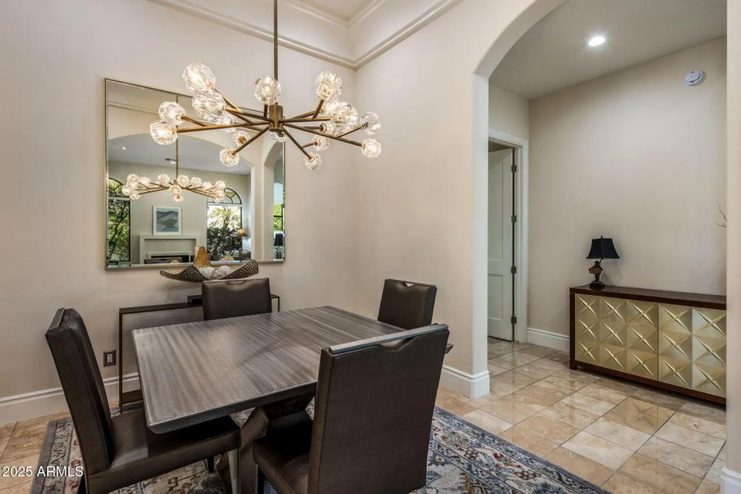 Real Estate Picture 11