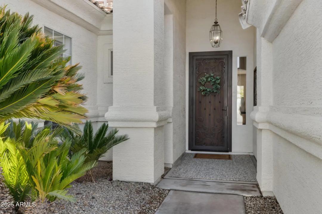 Real Estate Picture 5