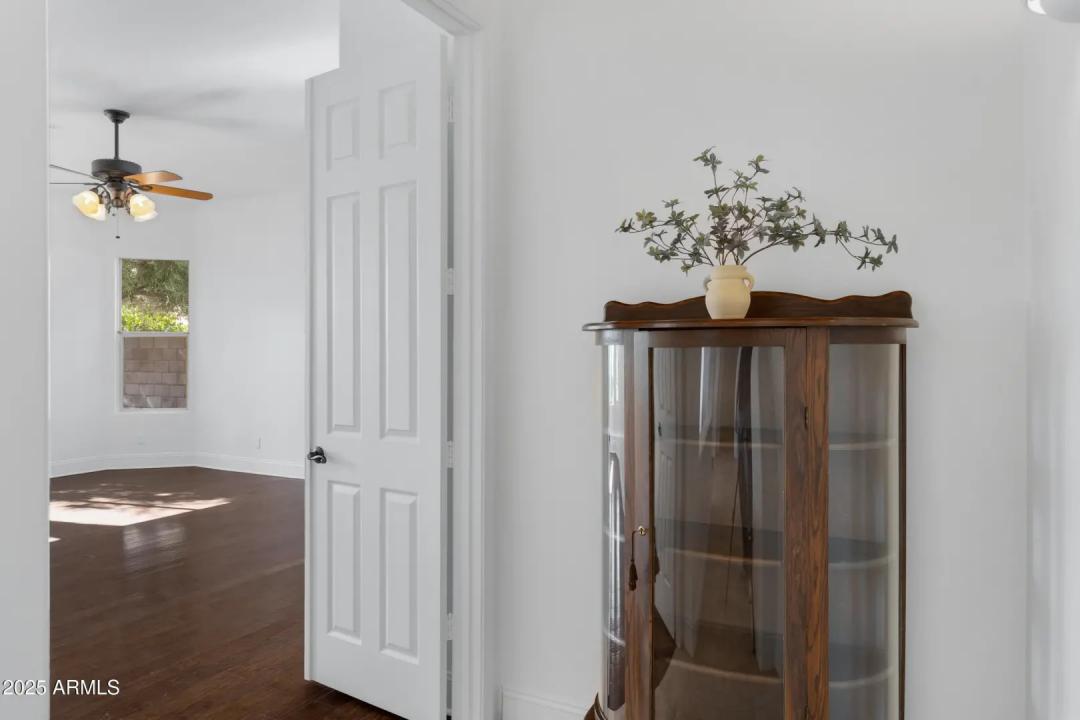 Real Estate Picture 26