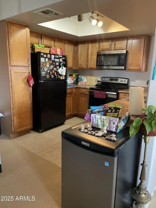 Real Estate Picture 9