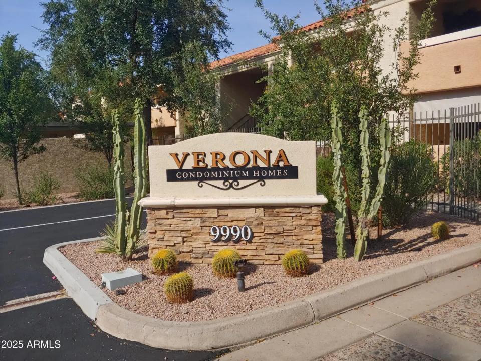 Real Estate Picture 24