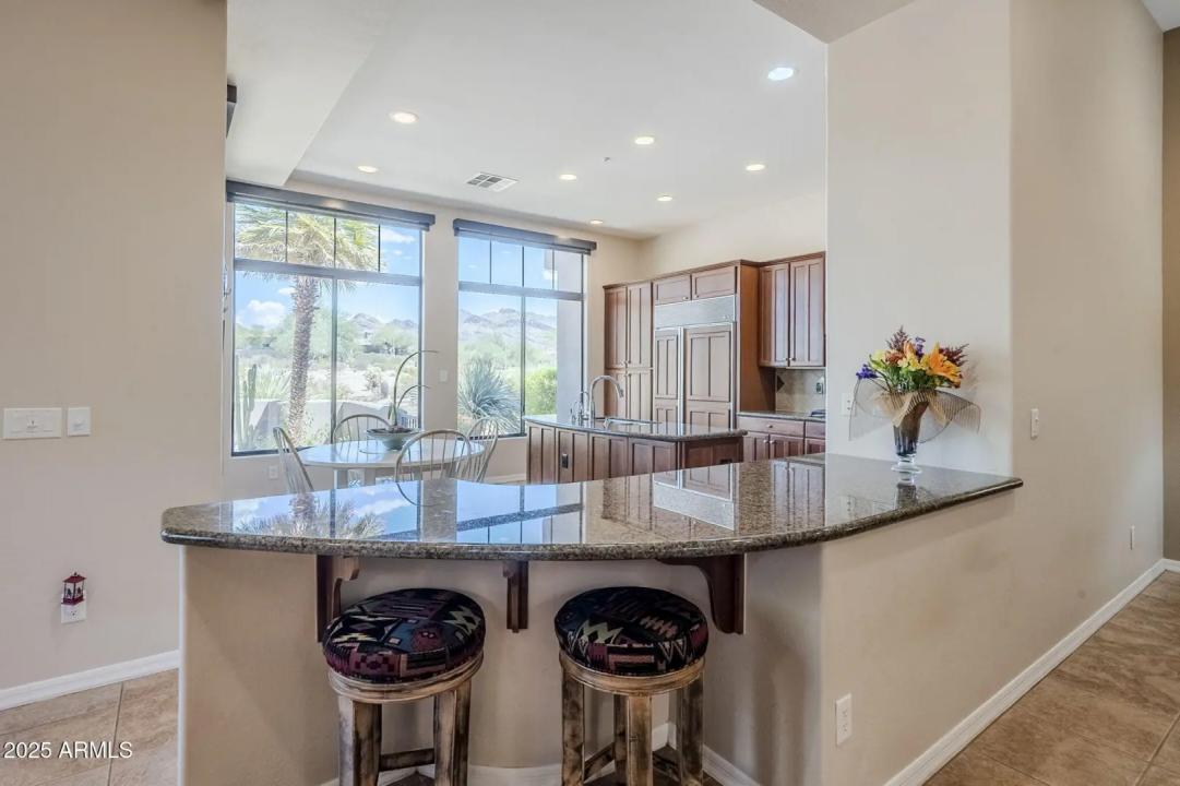 Real Estate Picture 12