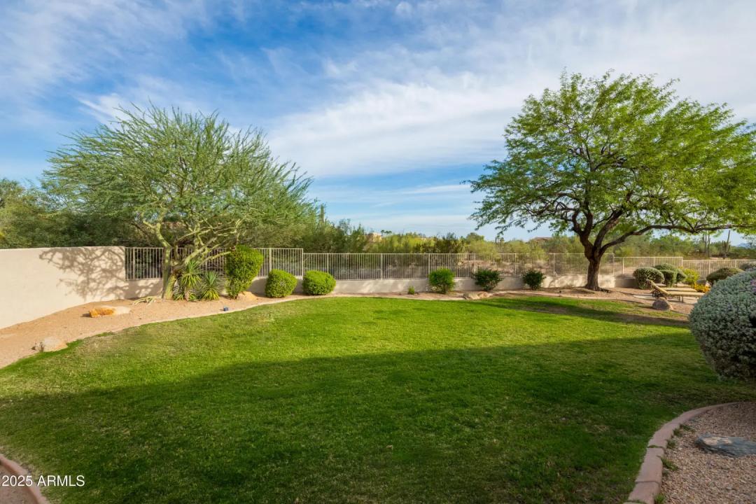 Real Estate Picture 38