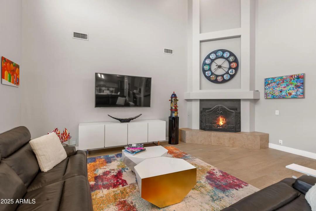 Real Estate Picture 31