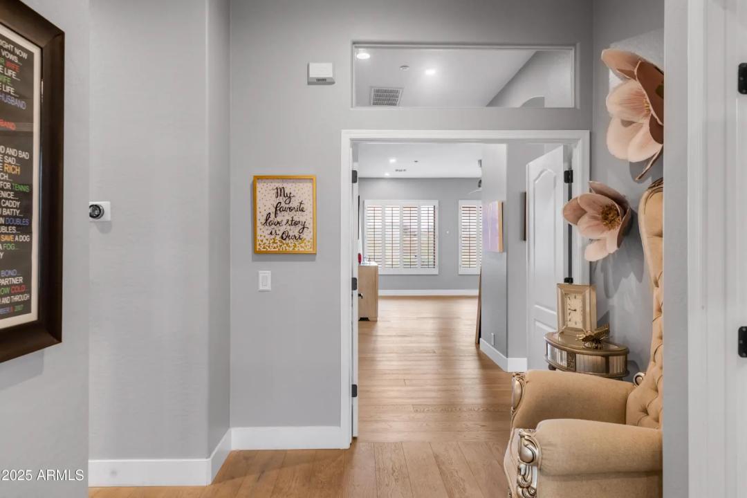 Real Estate Picture 6