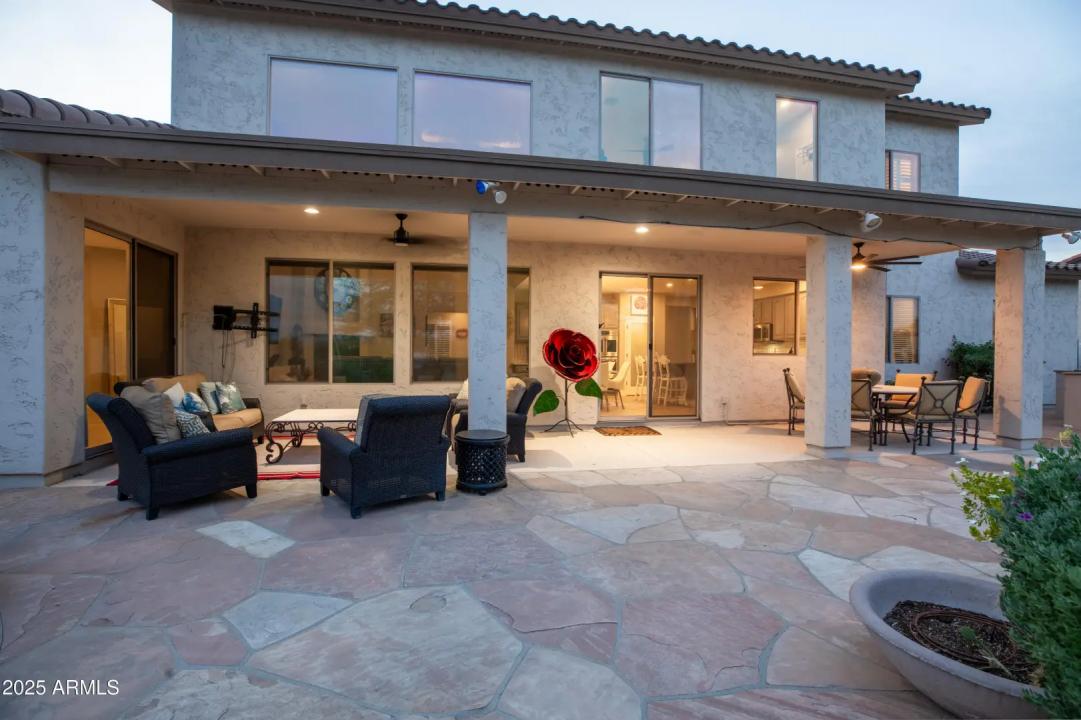 Real Estate Picture 50