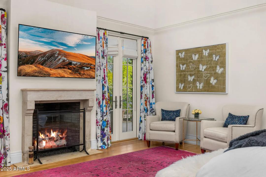Real Estate Picture 23