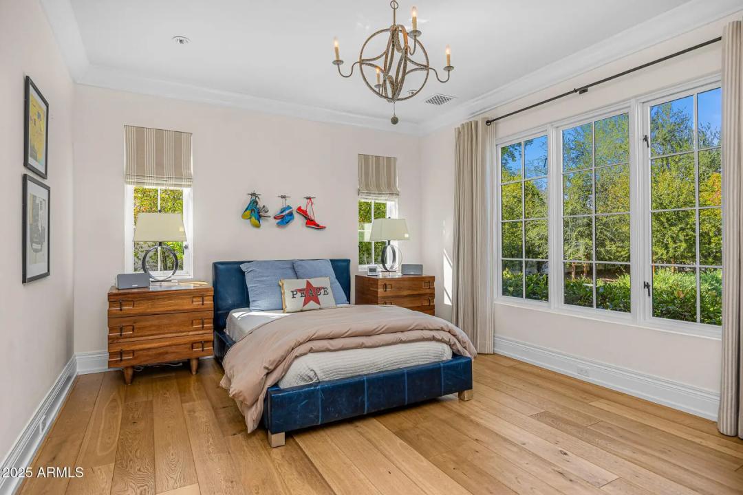 Real Estate Picture 39