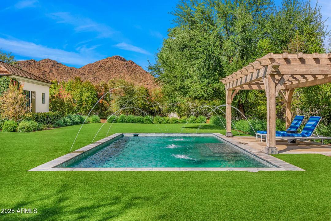 Real Estate Picture 46