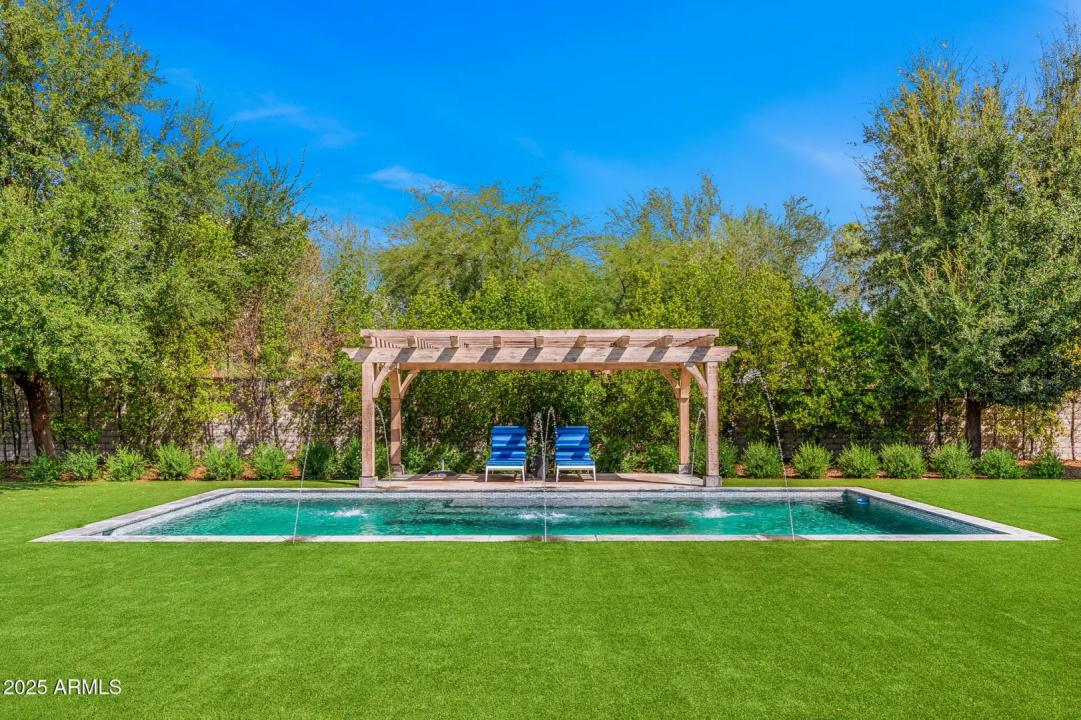 Real Estate Picture 47