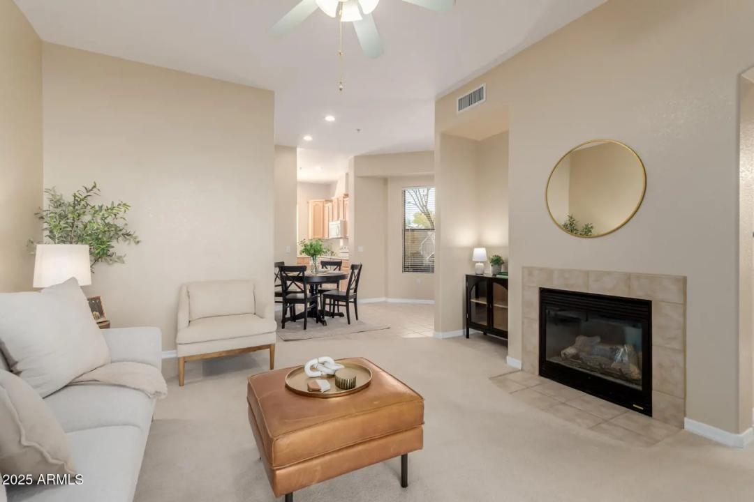 Real Estate Picture 4