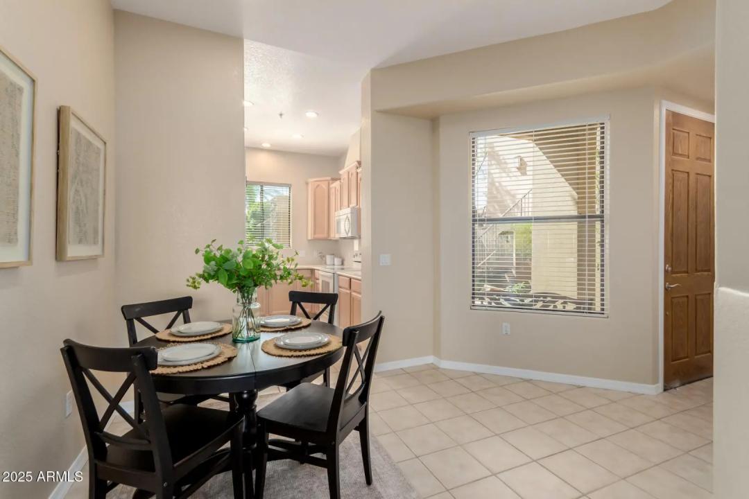 Real Estate Picture 6