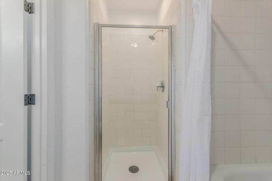 Real Estate Picture 18