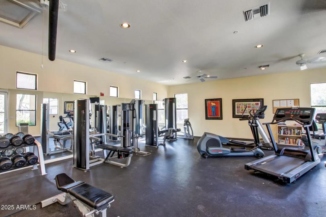 Real Estate Picture 34