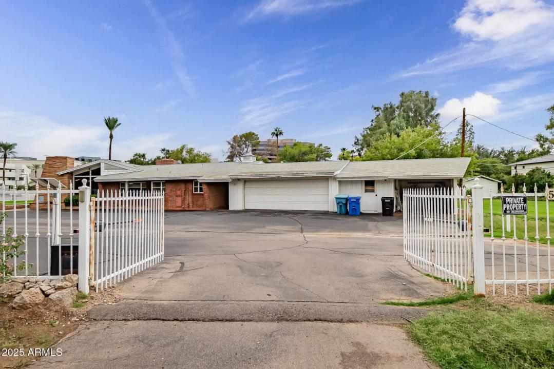 Real Estate Picture 25