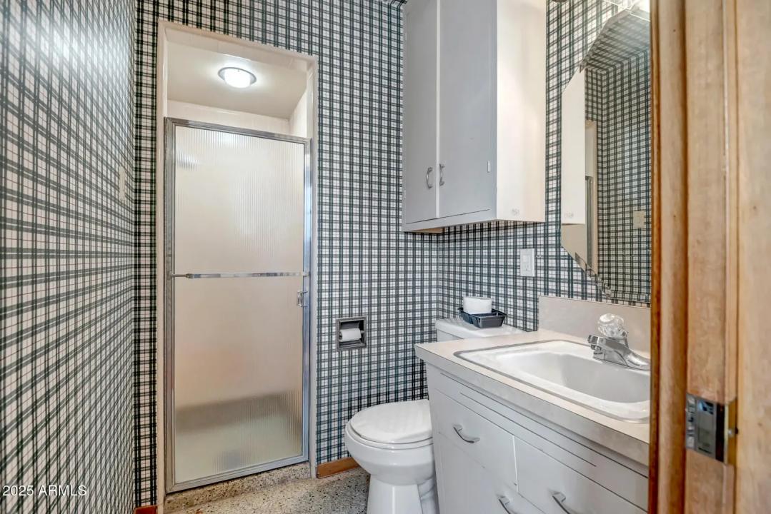 Real Estate Picture 26
