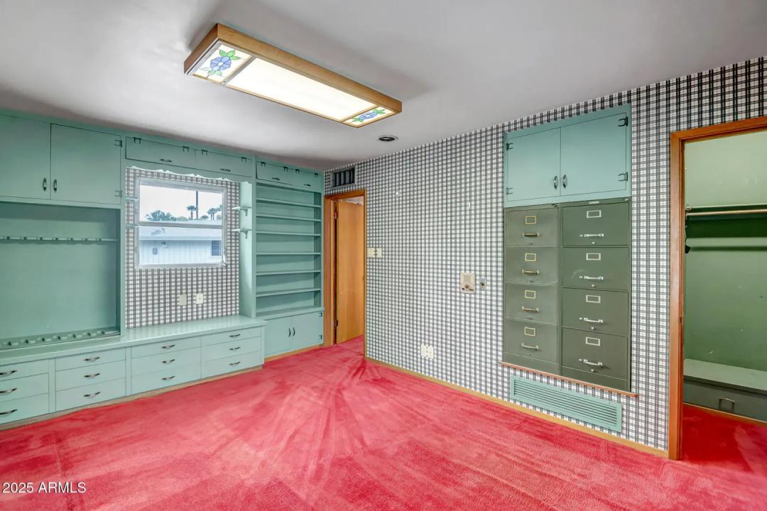 Real Estate Picture 27