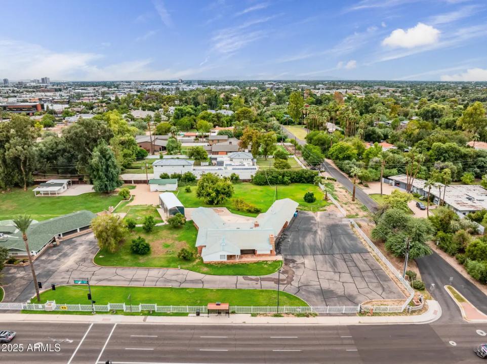 Real Estate Picture 46