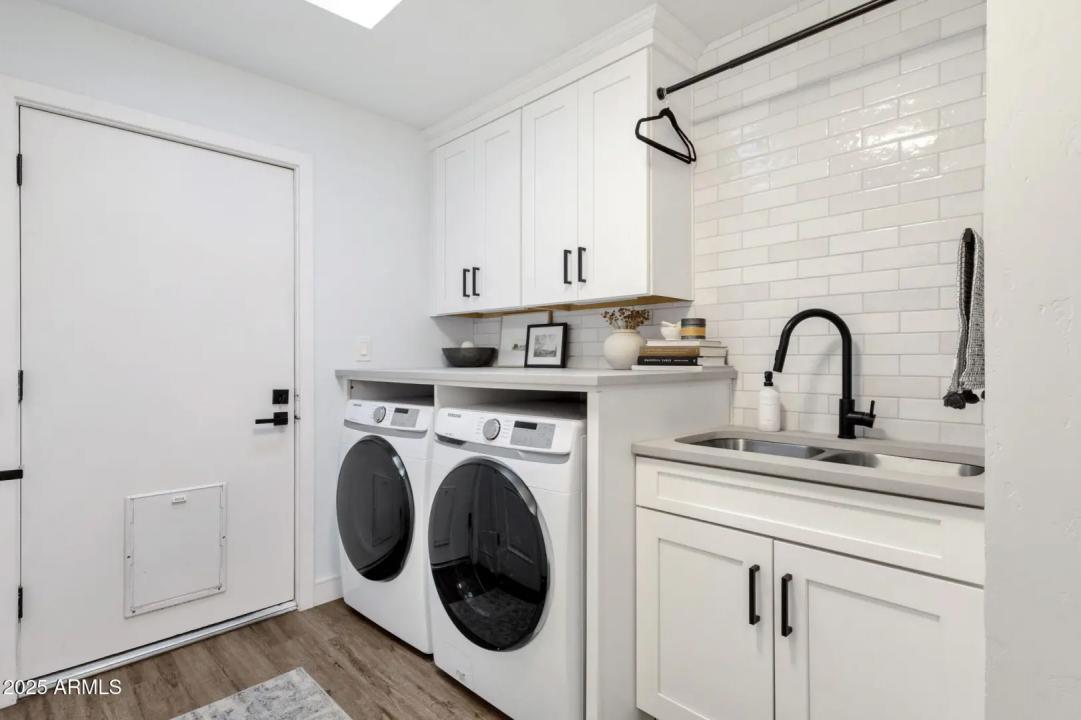 Real Estate Picture 23
