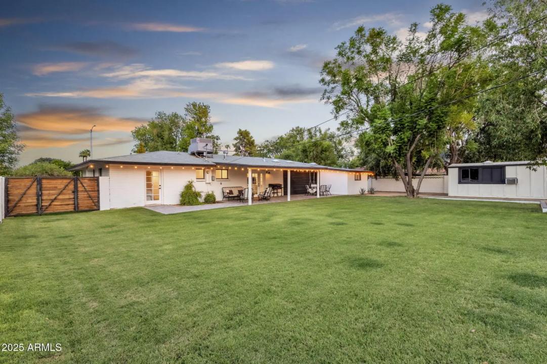 Real Estate Picture 27