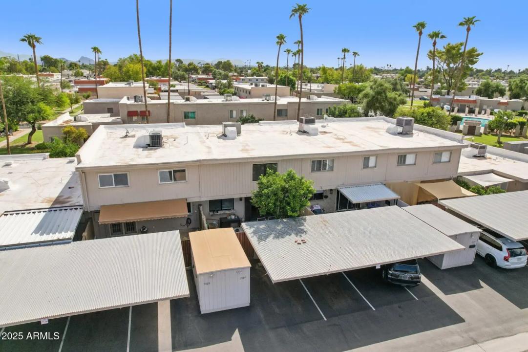 Real Estate Picture 25