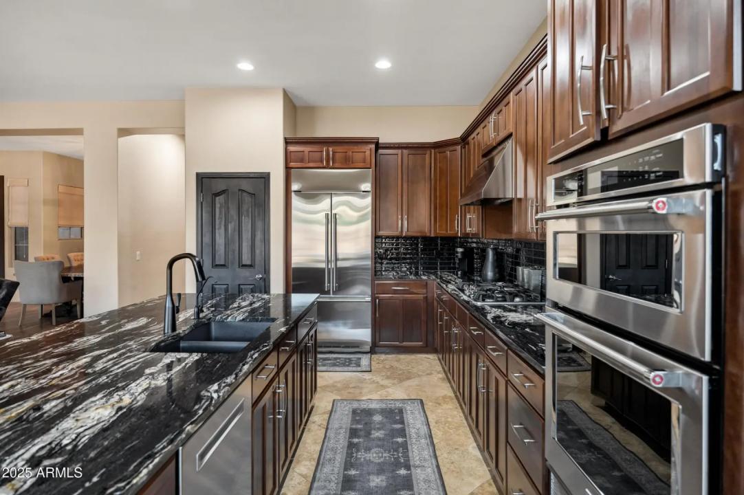 Real Estate Picture 28