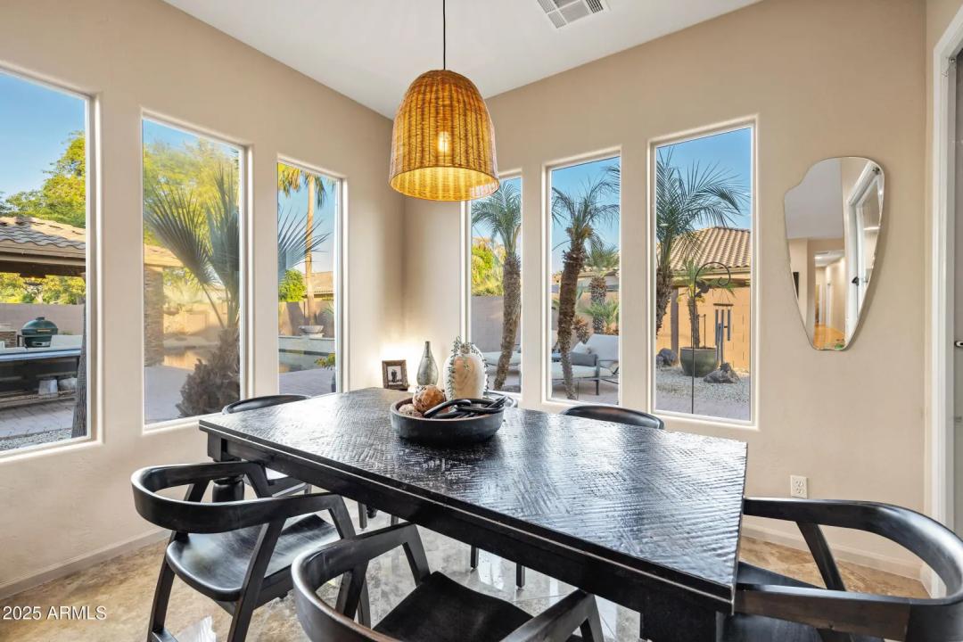 Real Estate Picture 32
