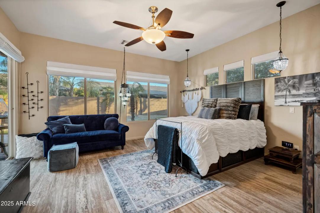 Real Estate Picture 35