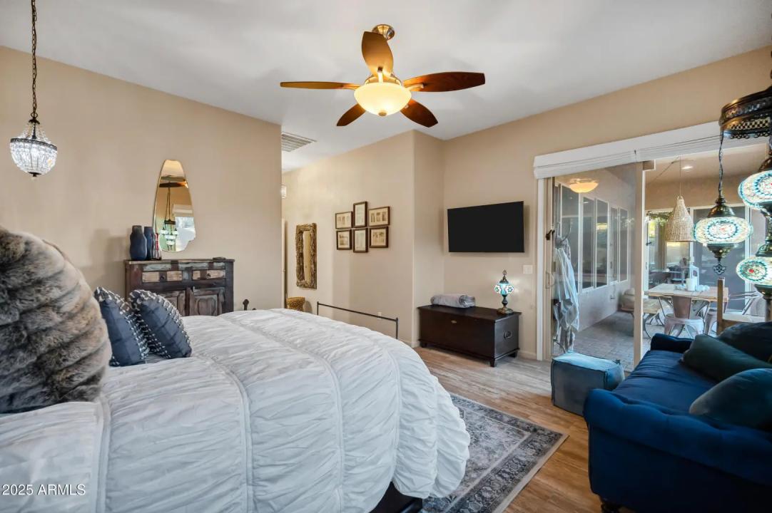 Real Estate Picture 36