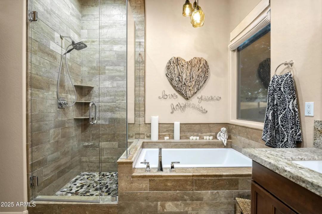 Real Estate Picture 38