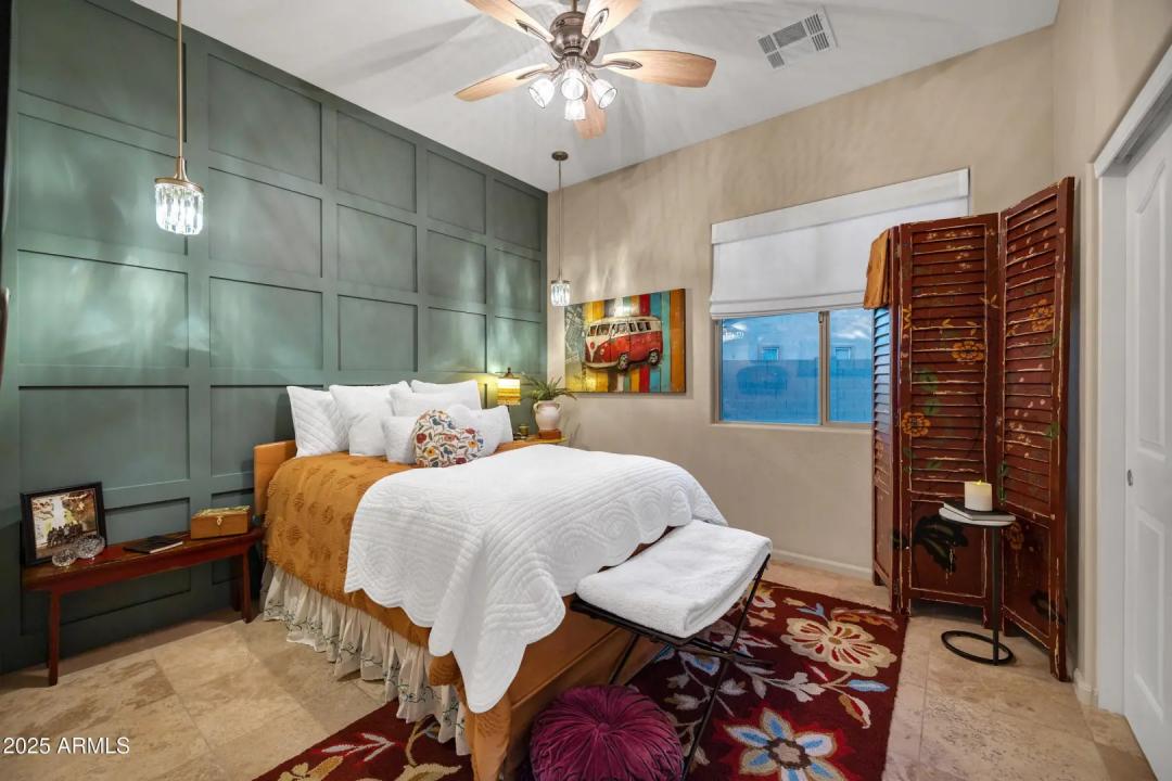 Real Estate Picture 42