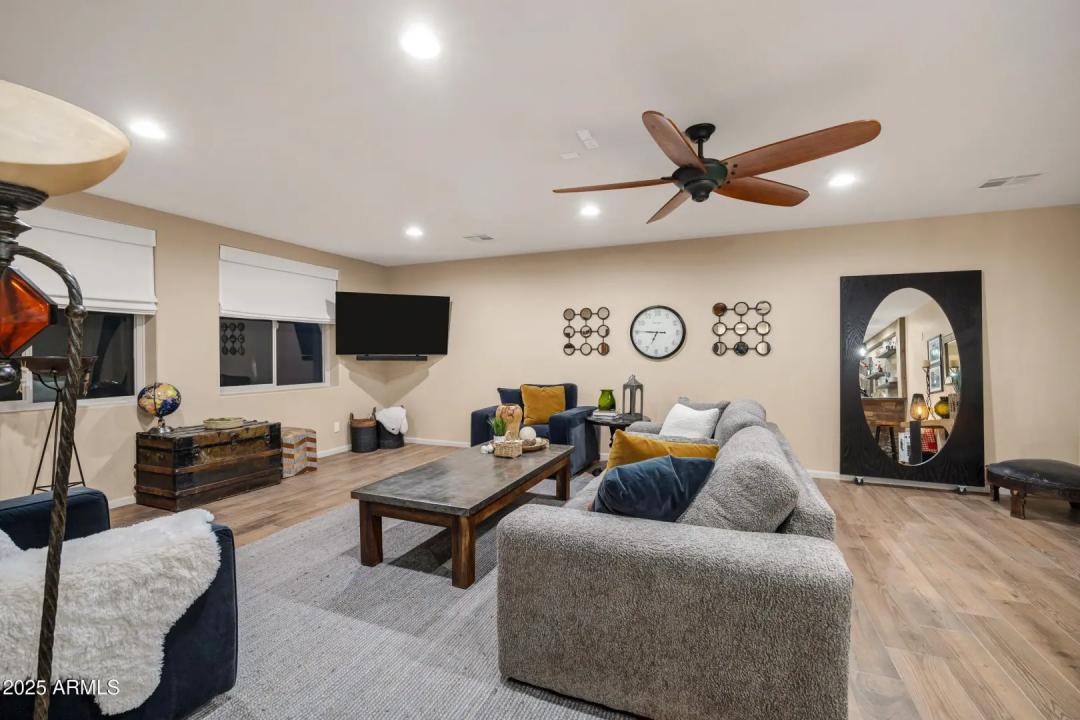 Real Estate Picture 46