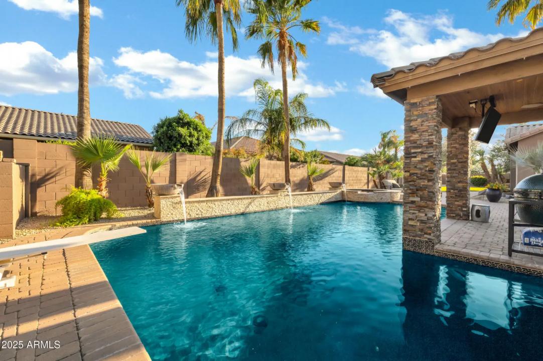 Real Estate Picture 69