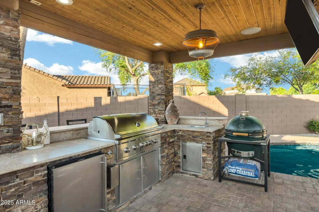Real Estate Picture 72