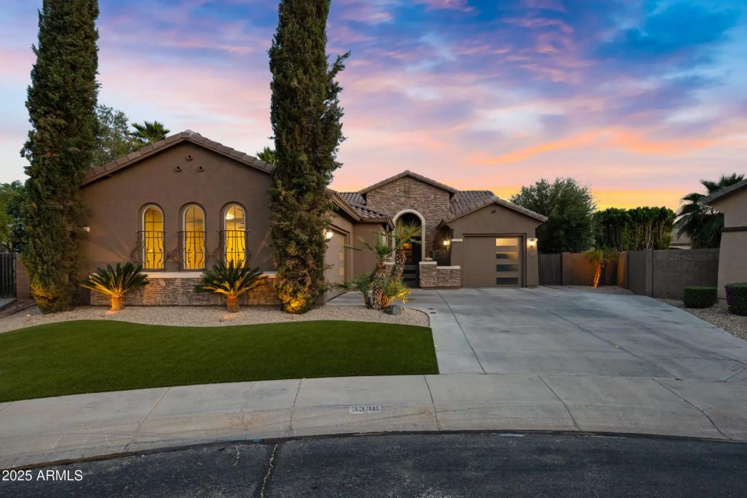 Real Estate Picture 5
