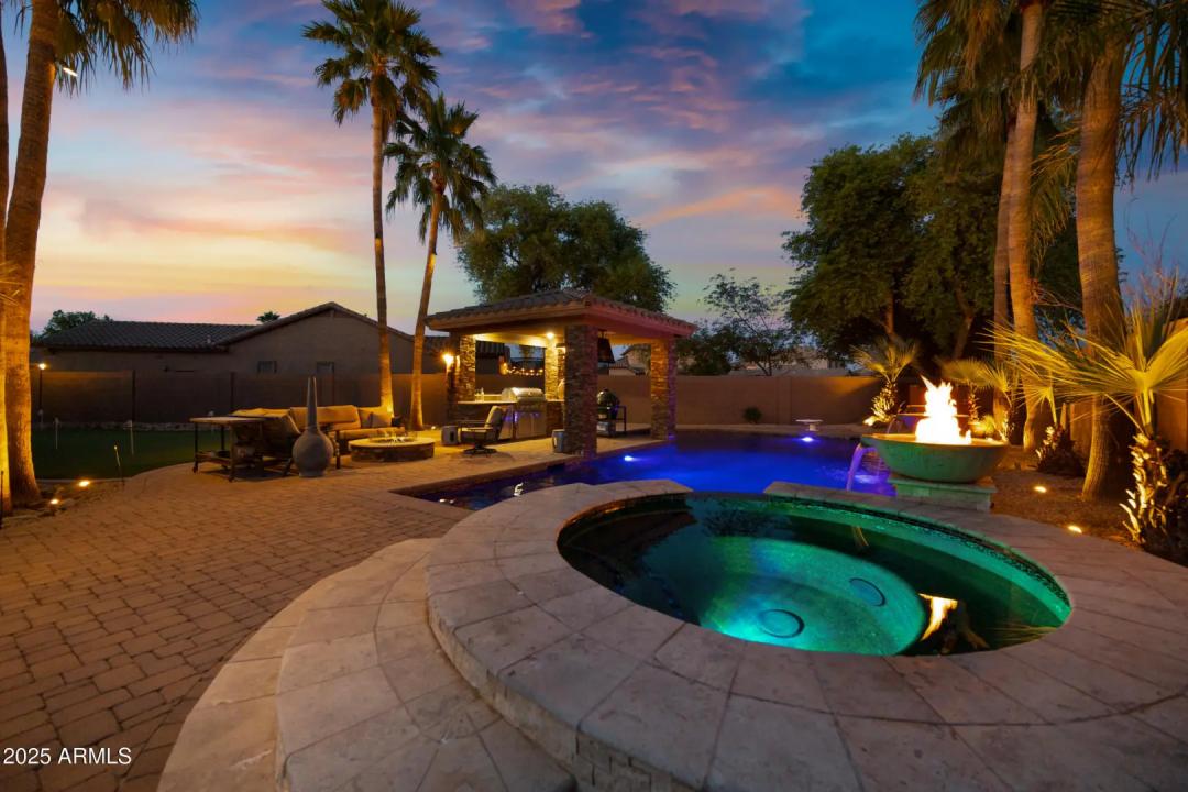 Real Estate Picture 64