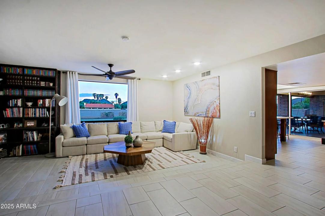 Real Estate Picture 26