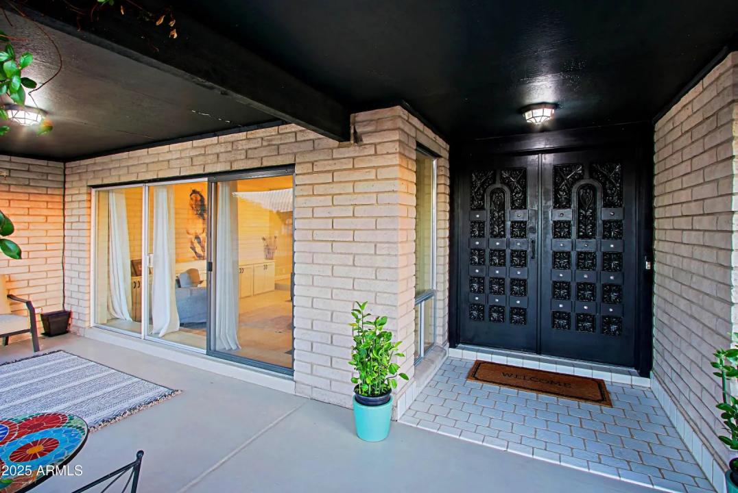 Real Estate Picture 2