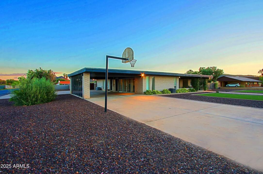 Real Estate Picture 112