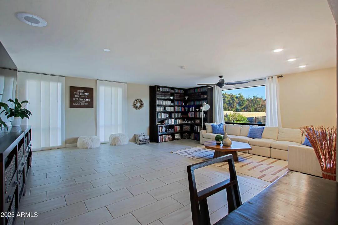 Real Estate Picture 31
