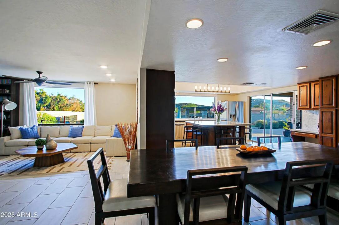 Real Estate Picture 116