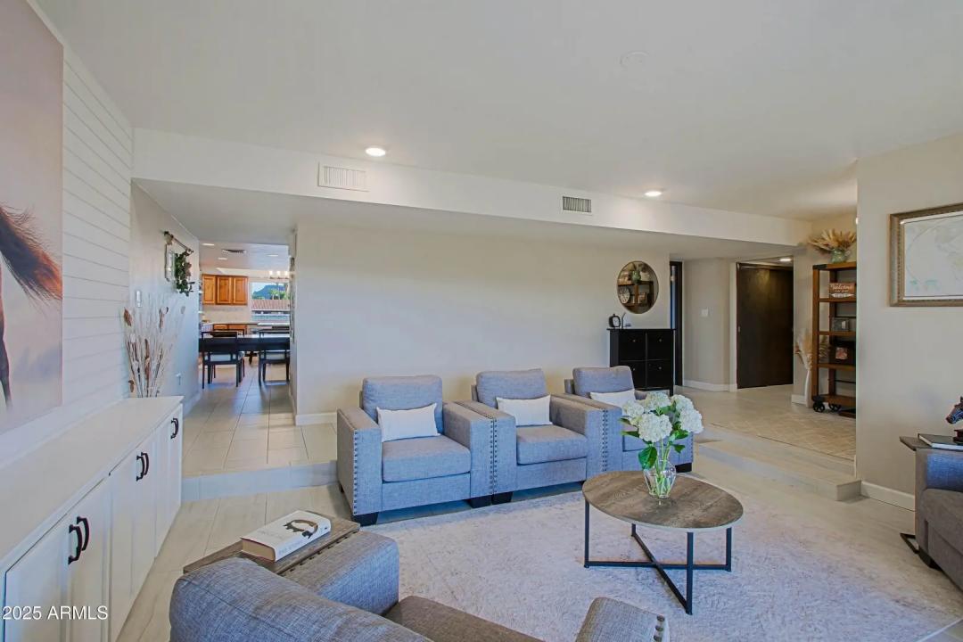Real Estate Picture 37