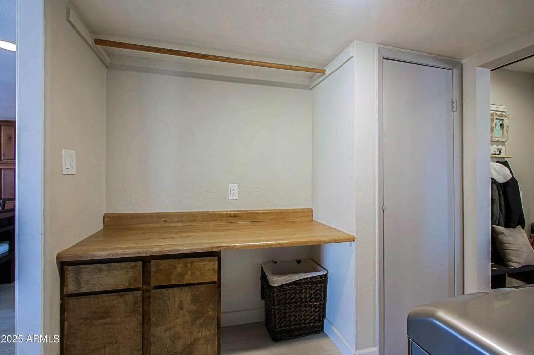 Real Estate Picture 111