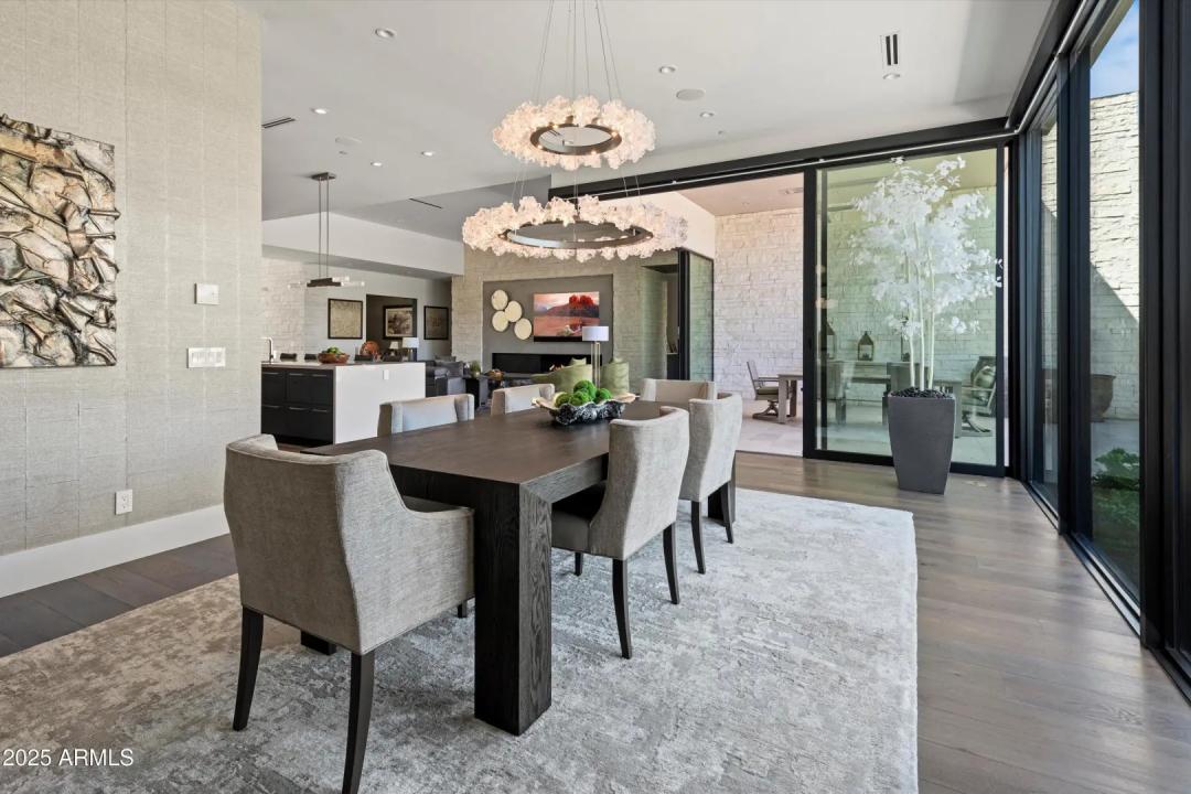 Real Estate Picture 6