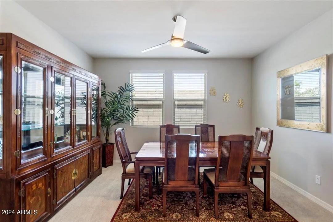 Real Estate Picture 9