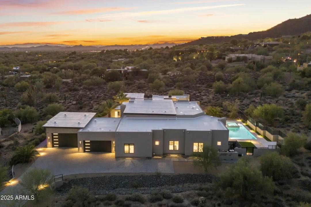 Real Estate Picture 2