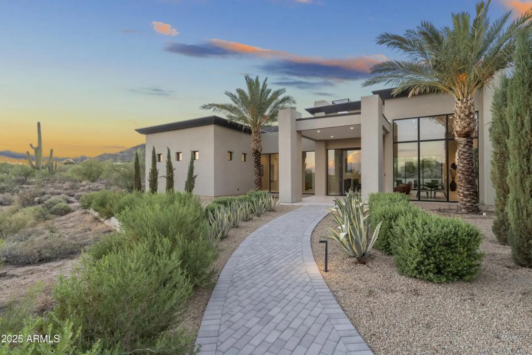 Real Estate Picture 49