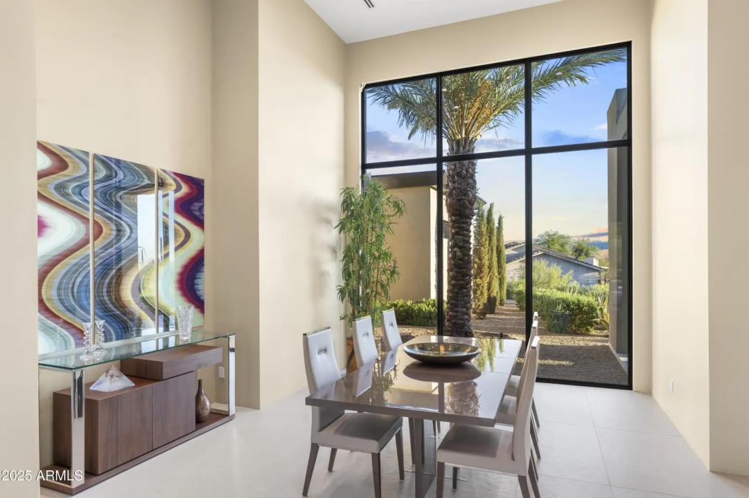 Real Estate Picture 21