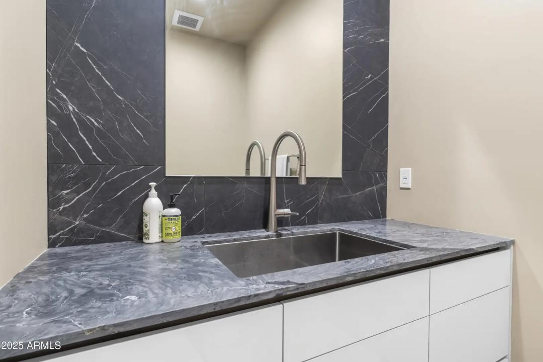 Real Estate Picture 45