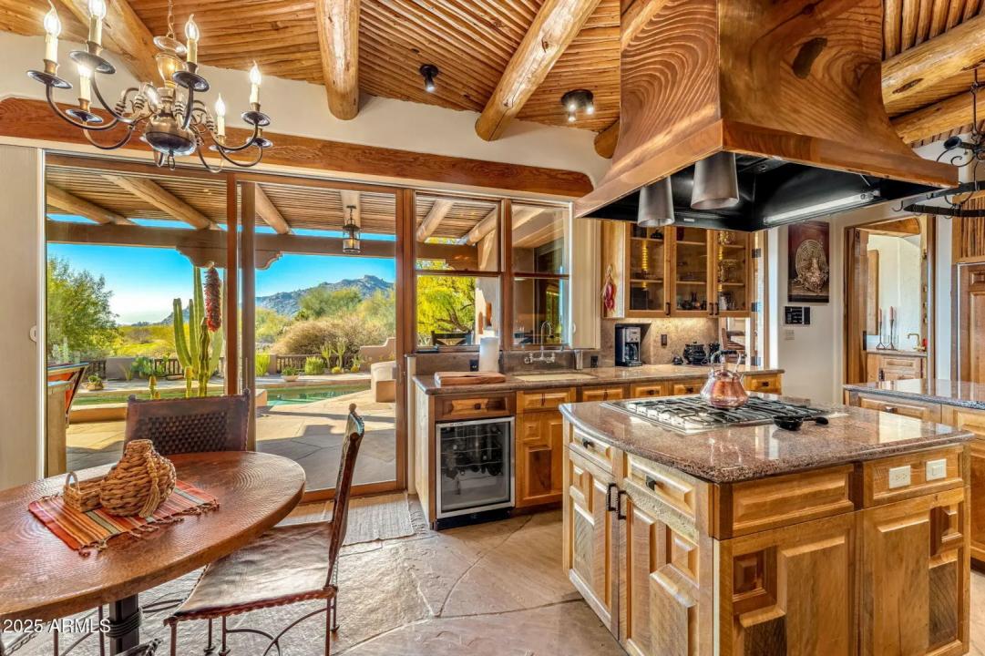 Real Estate Picture 20